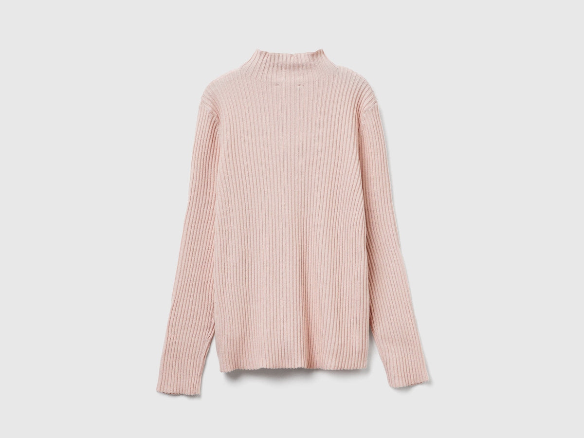 Maglia con collo alto a costine