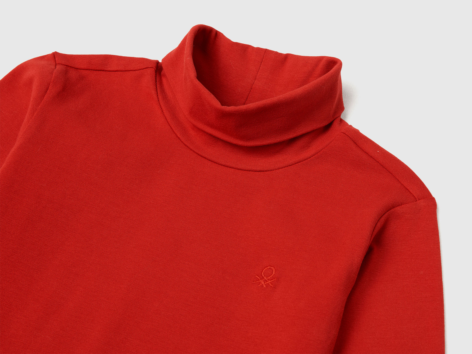 T-shirt lupetto in caldo cotone stretch da bimbo rosso 3 | Benetton Outlet