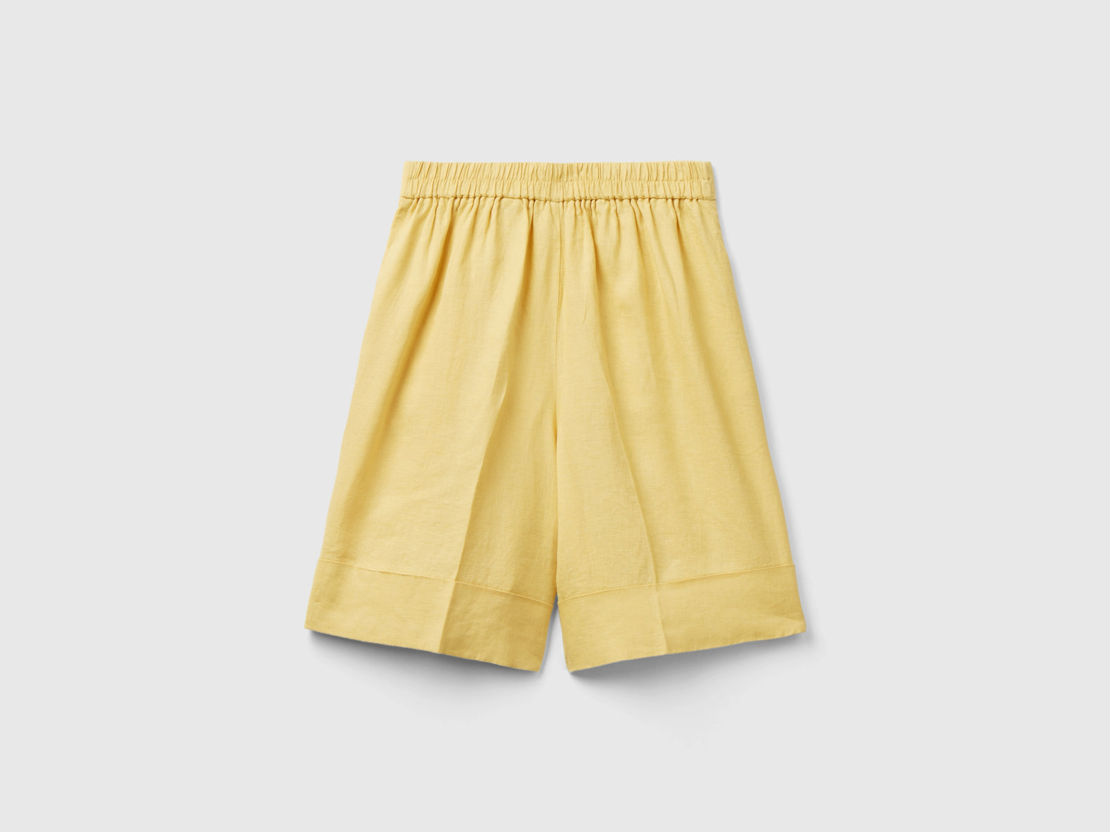 Bermuda 100% lino con risvolto da donna giallo 2 | Benetton Outlet