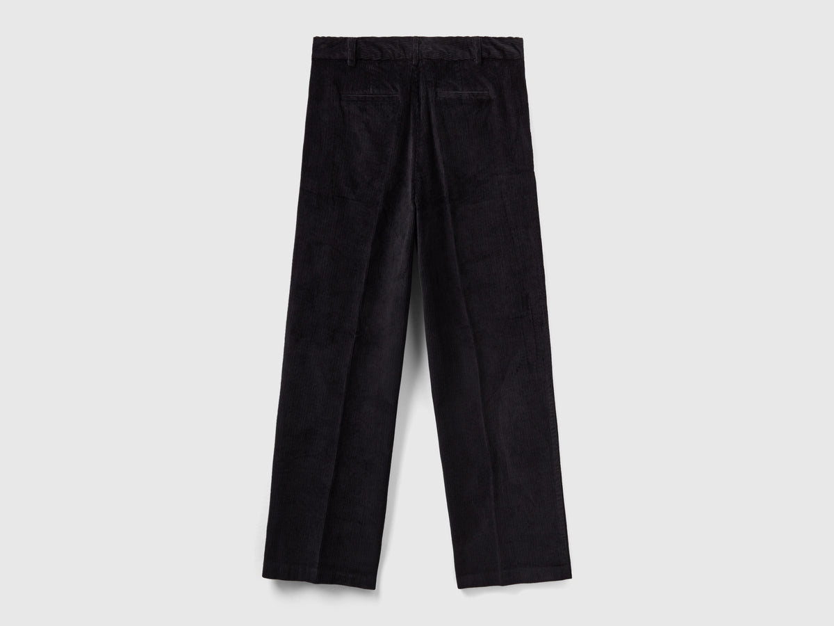 Pantaloni straight in velluto a coste