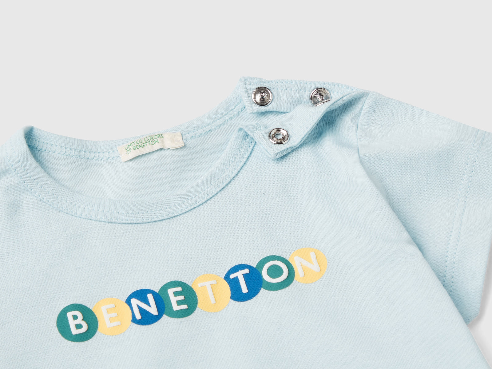 T-shirt in cotone bio da neonato verde acqua 2 | Benetton Outlet