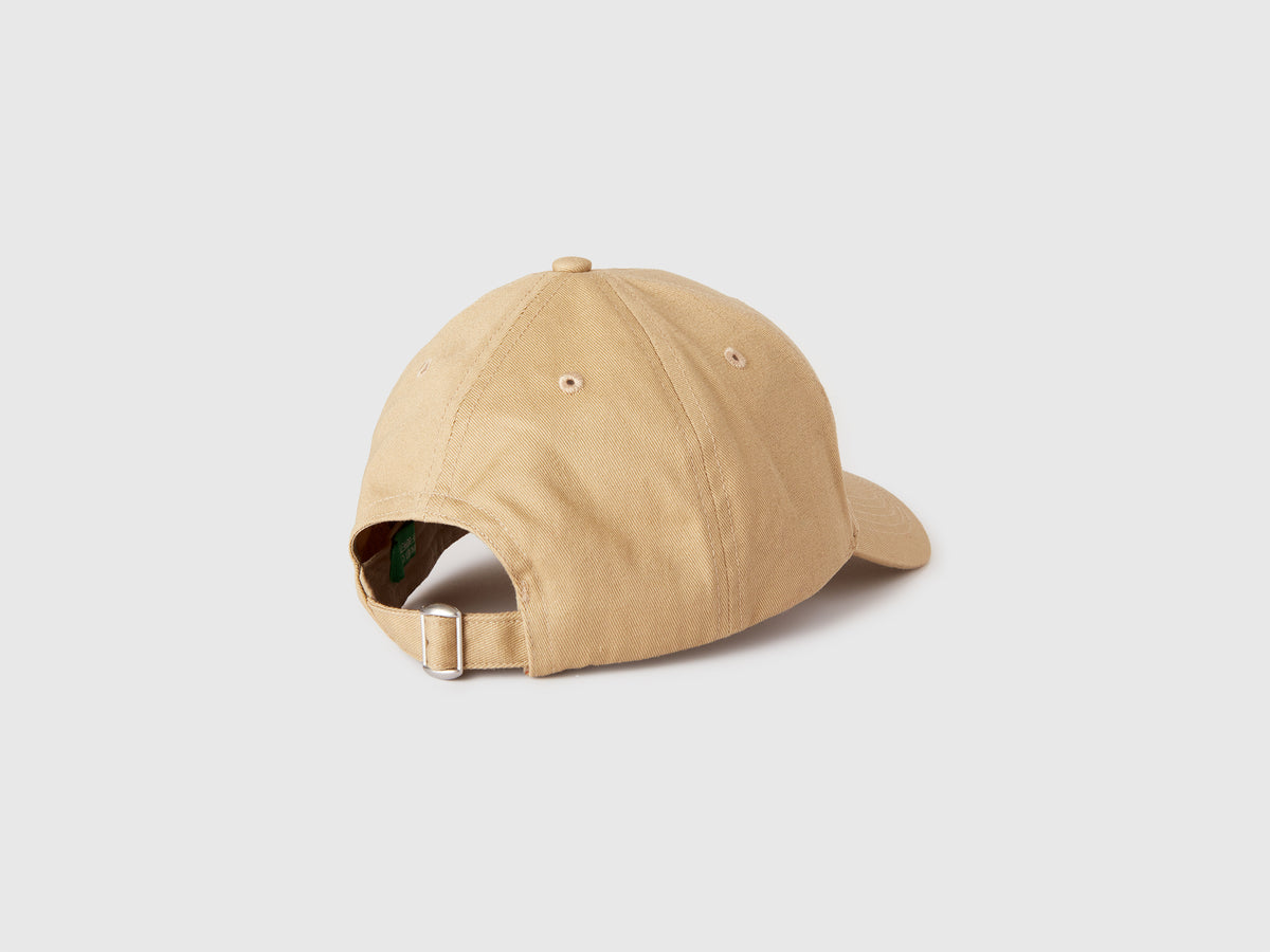 Cappello baseball con logo ricamato