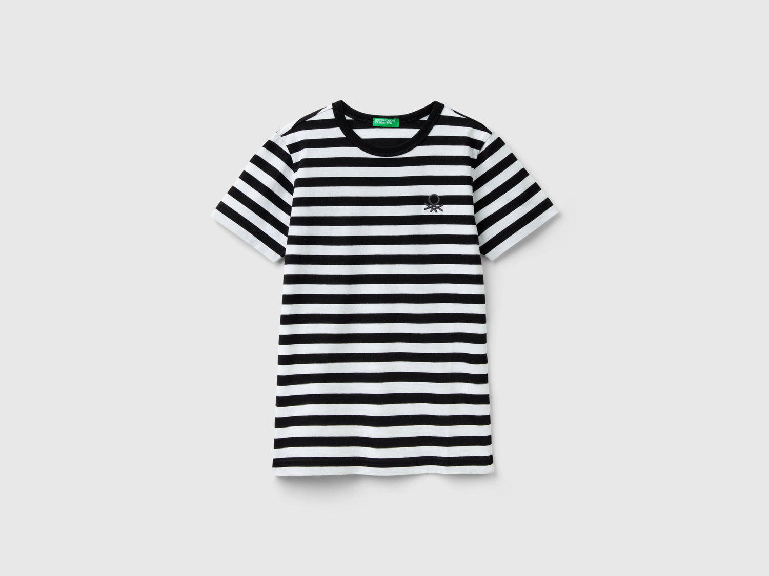 Maglietta a righe 100% cotone da bambino nero | Benetton Outlet