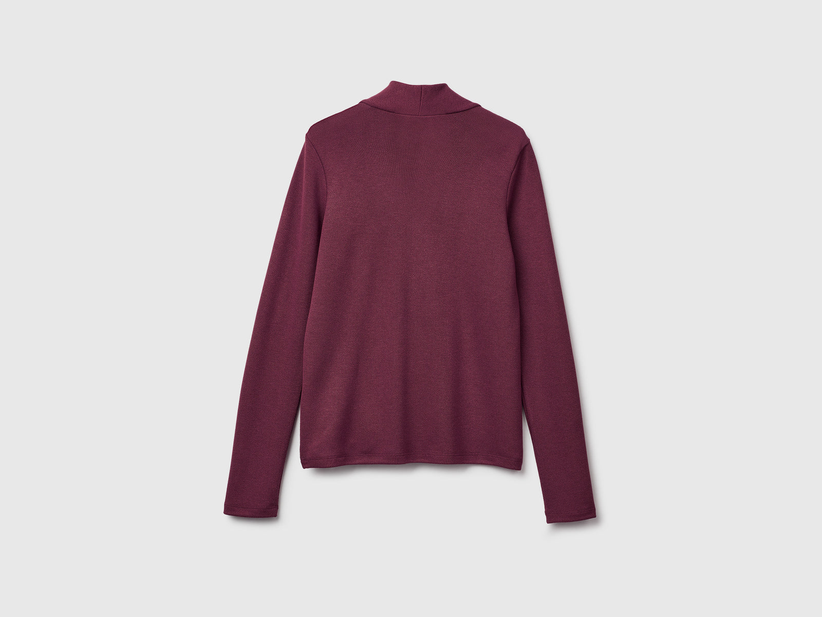 T-shirt in crêpe con scollo a V da donna prugna 2 | Benetton Outlet