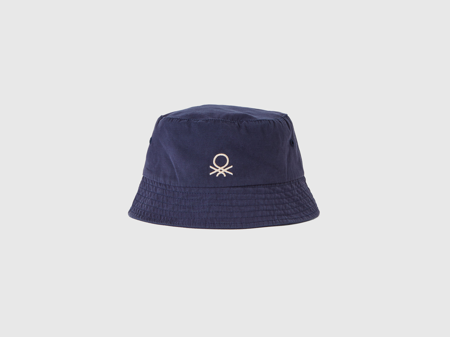 Cappellino alla pescatora con ricamo logo da bambino blu scuro | Benetton Outlet