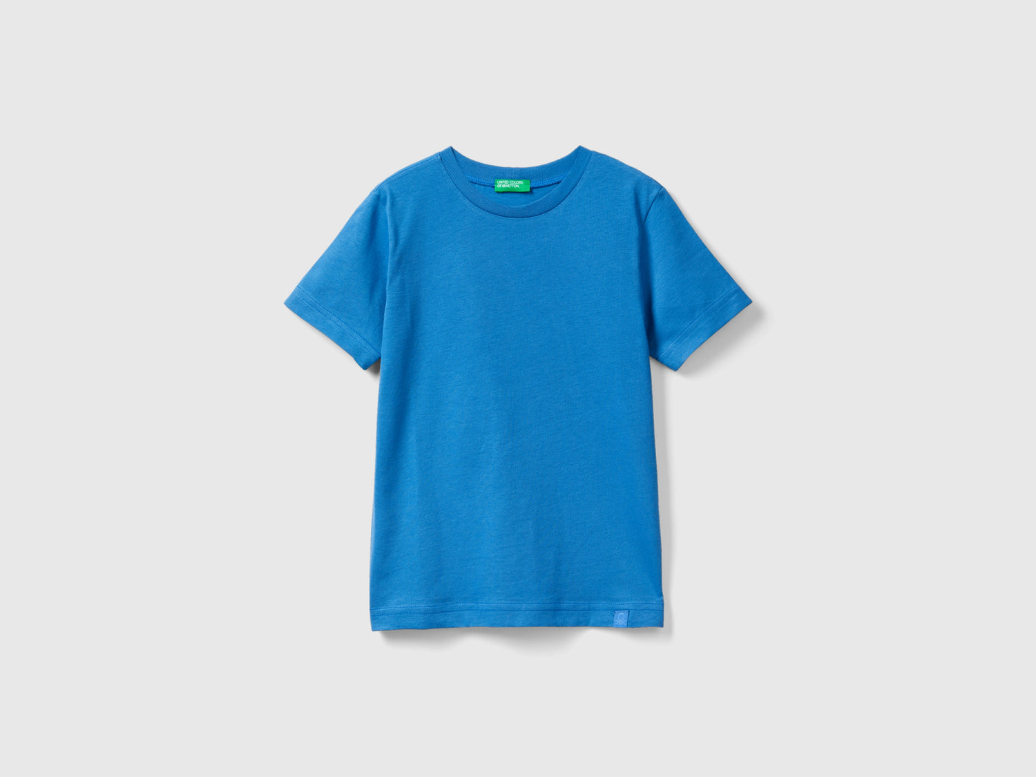 T-shirt in cotone biologico da bambino blu | Benetton Outlet