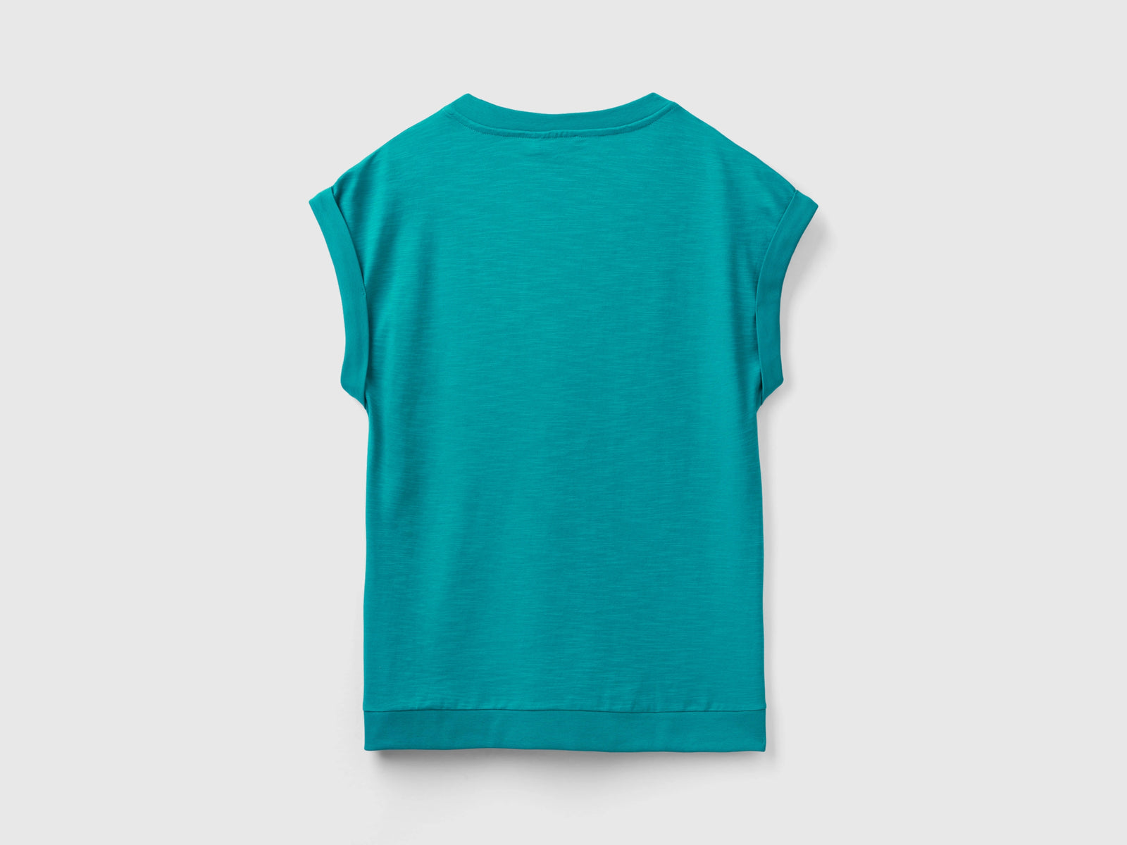 T-shirt con scollo a V da donna verde 2 | Benetton Outlet