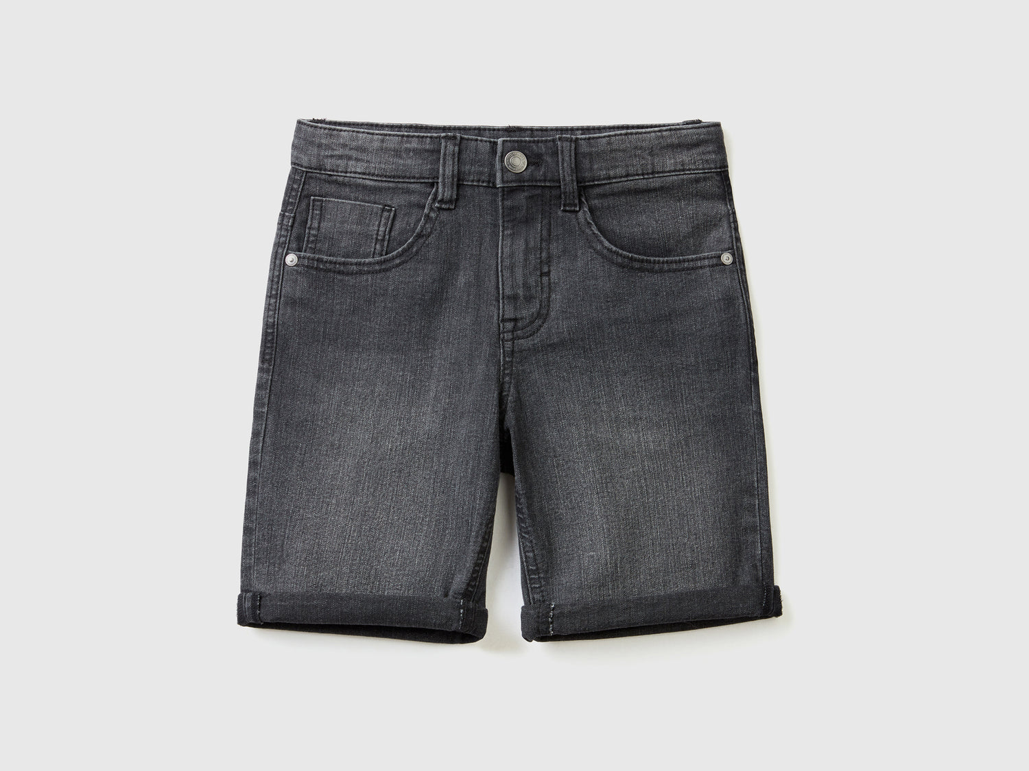 Bermuda slim fit in denim da bambino nero | Benetton Outlet