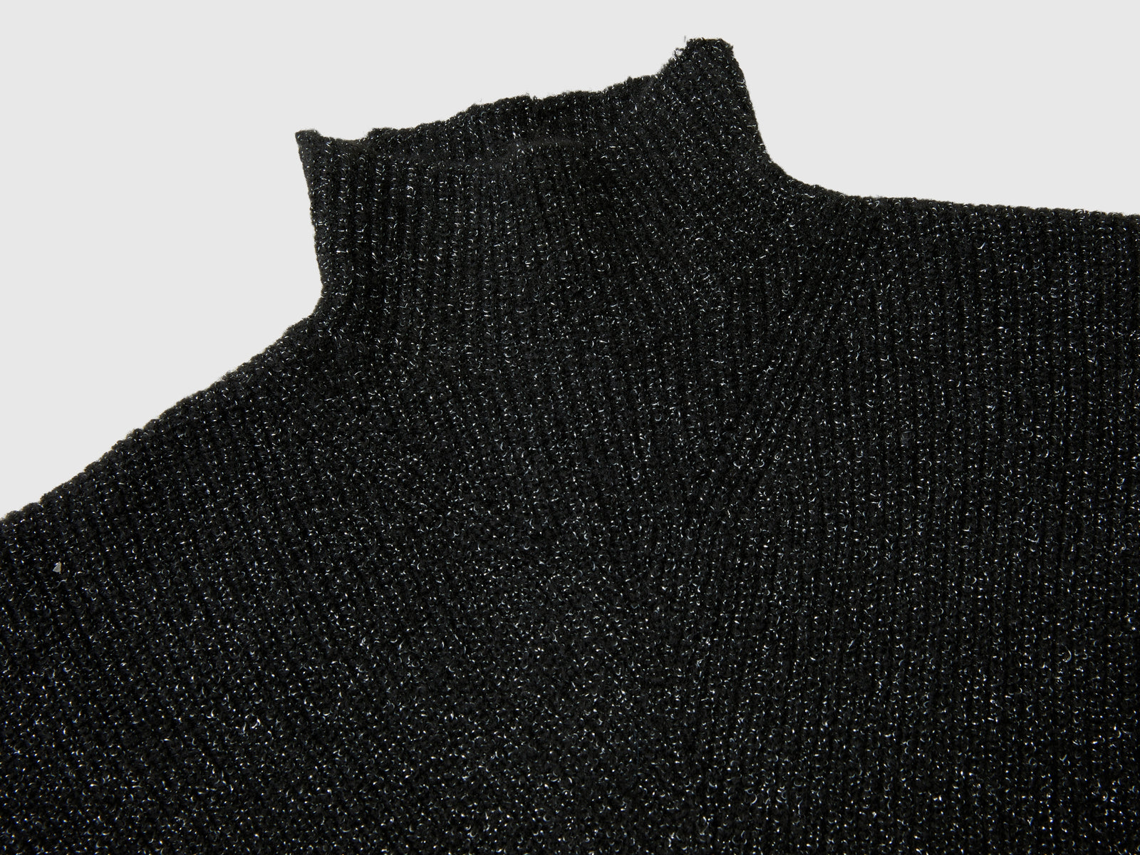 Maglia lupetto in misto lana da bambina nero 3 | Benetton Outlet