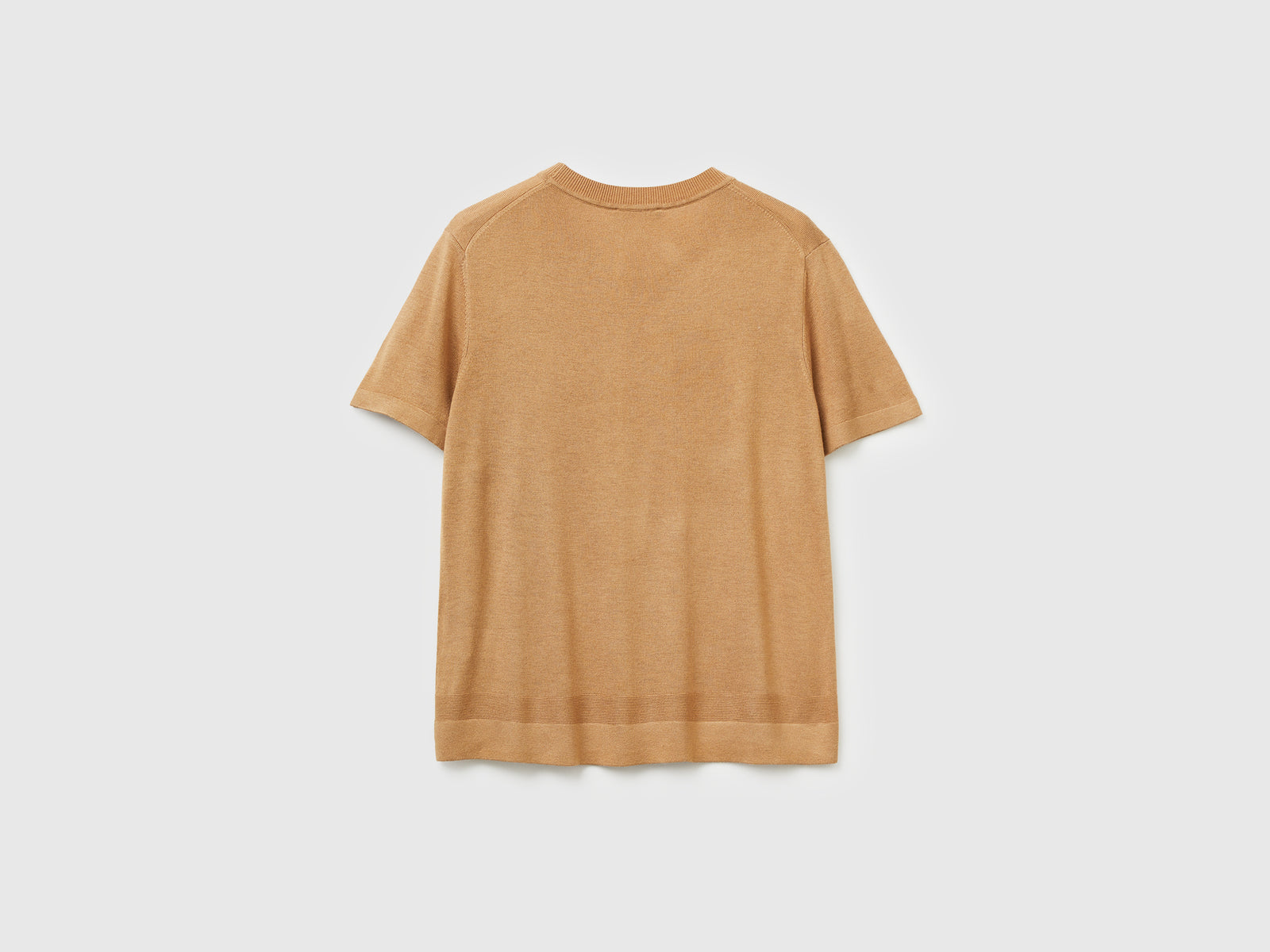 Maglia manica corta in misto seta da donna cammello 2 | Benetton Outlet