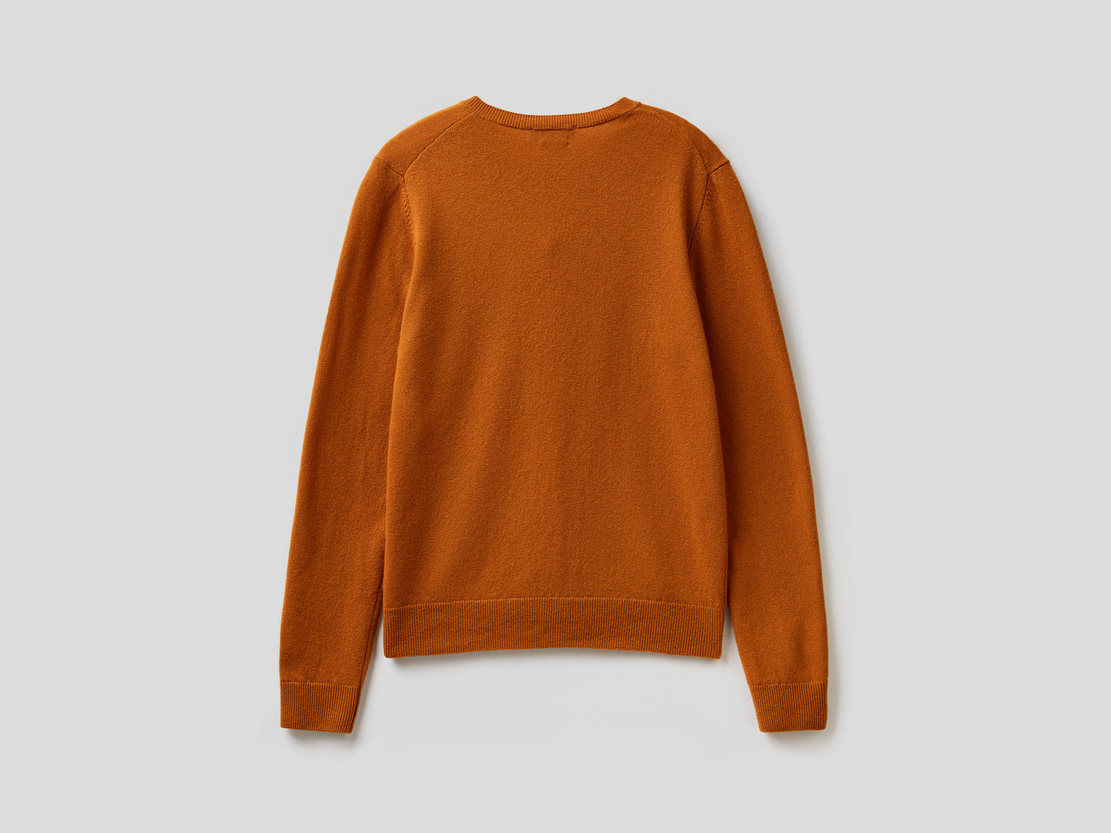 Cardigan girocollo in pura lana vergine da donna bruciato 2 | Benetton Outlet