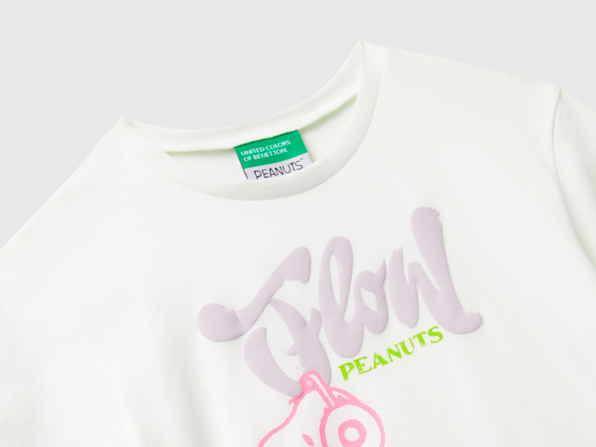 T-shirt con stampa ©Peanuts