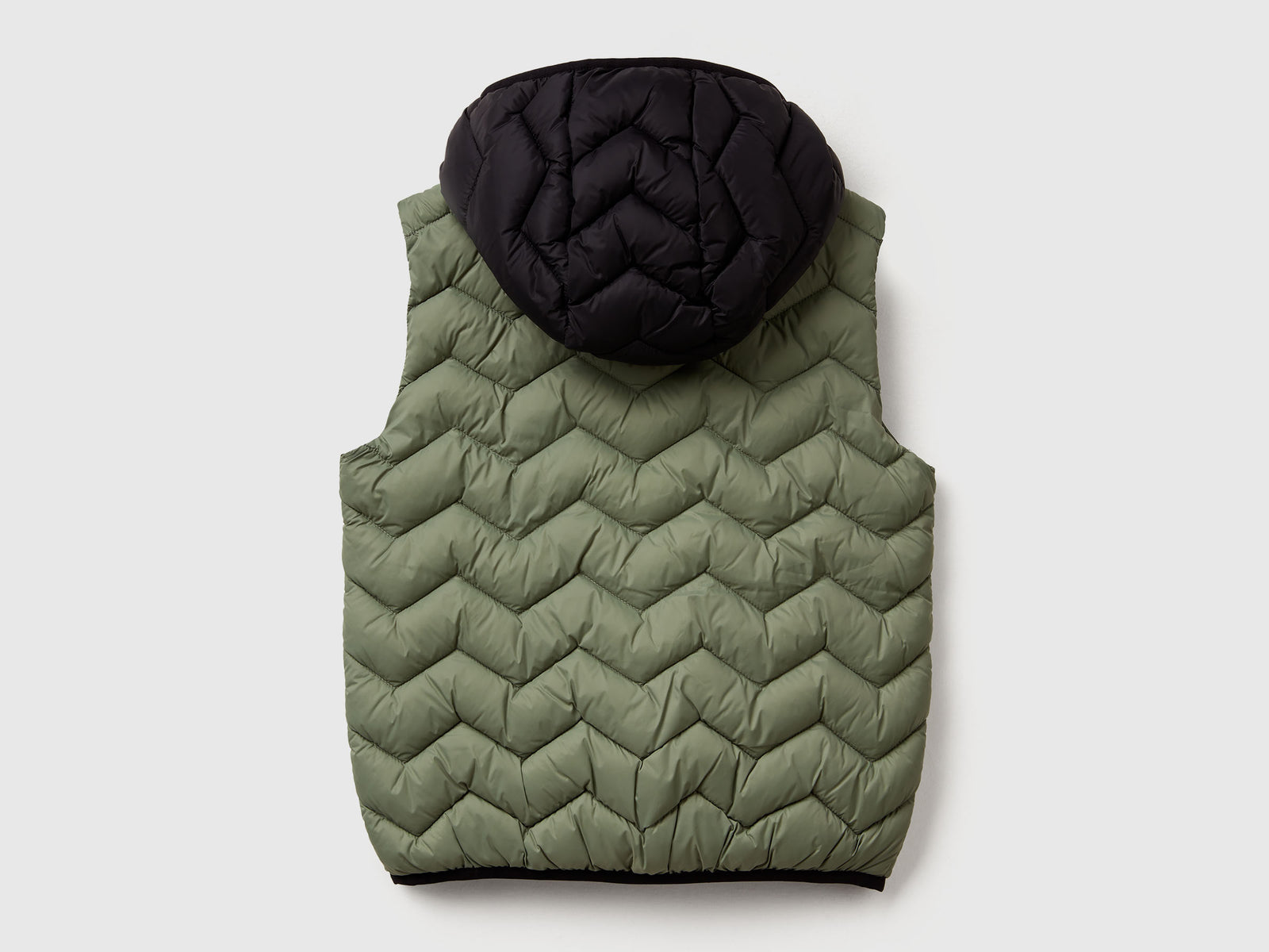 Gilet imbottito con cappuccio da bambino verde militare 2 | Benetton Outlet