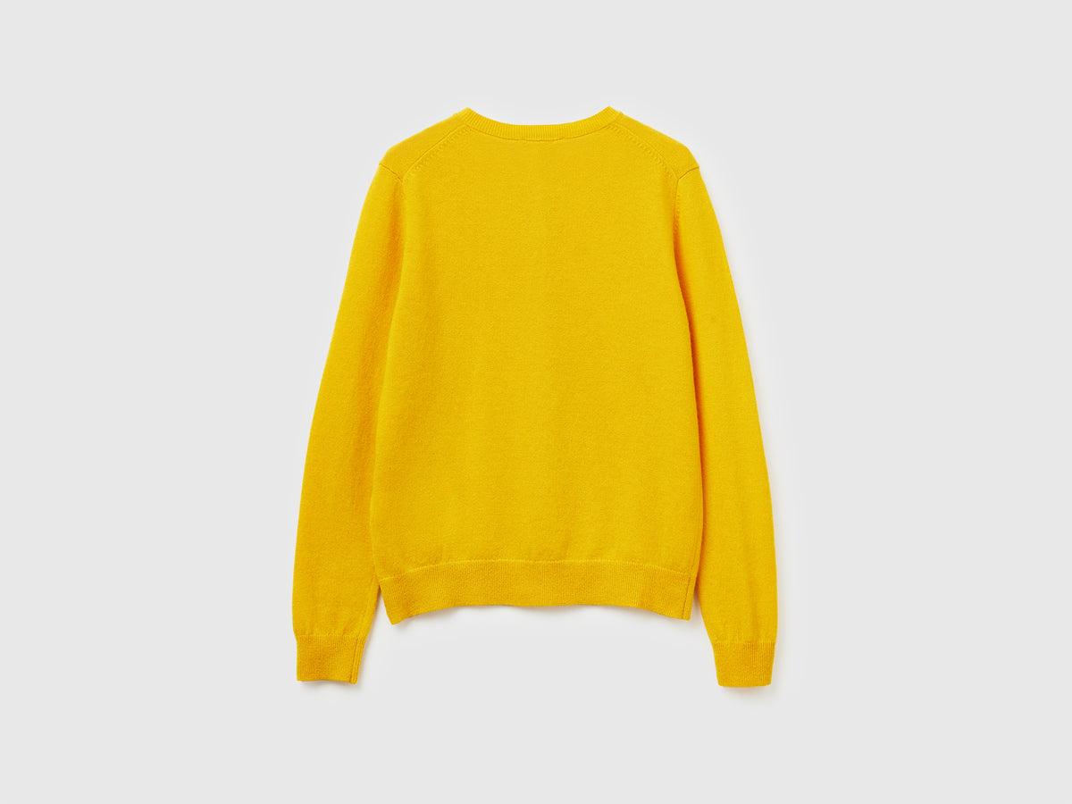 Cardigan girocollo giallo ocra in pura lana Merino