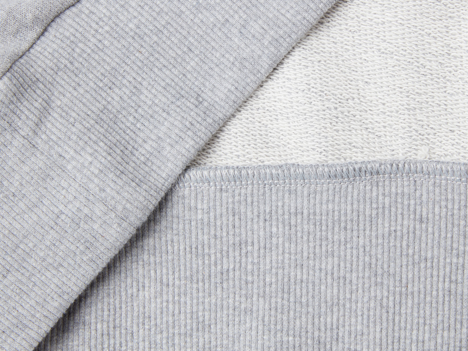 Felpa 100% cotone con stampa logo da donna grigio chiaro 3 | Benetton Outlet