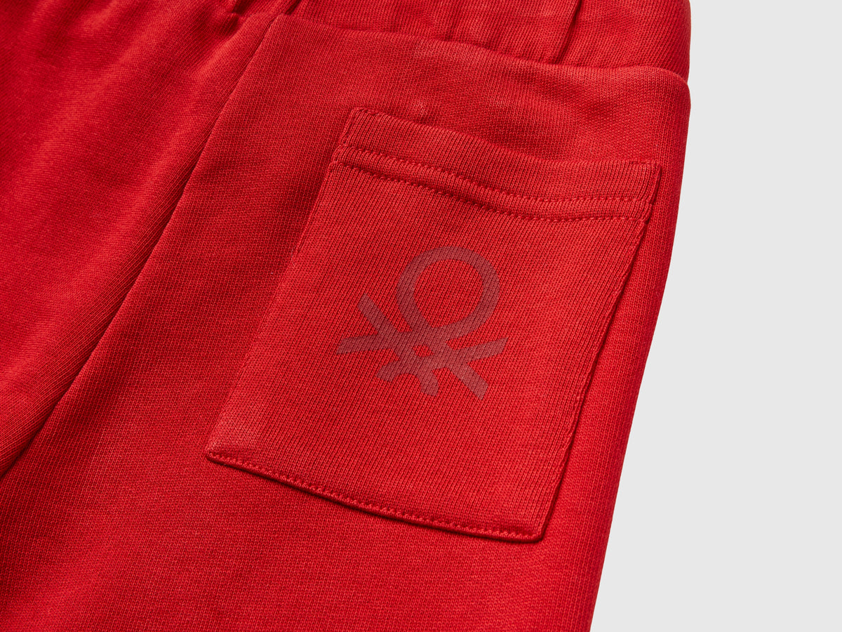Pantaloni in felpa con taschino