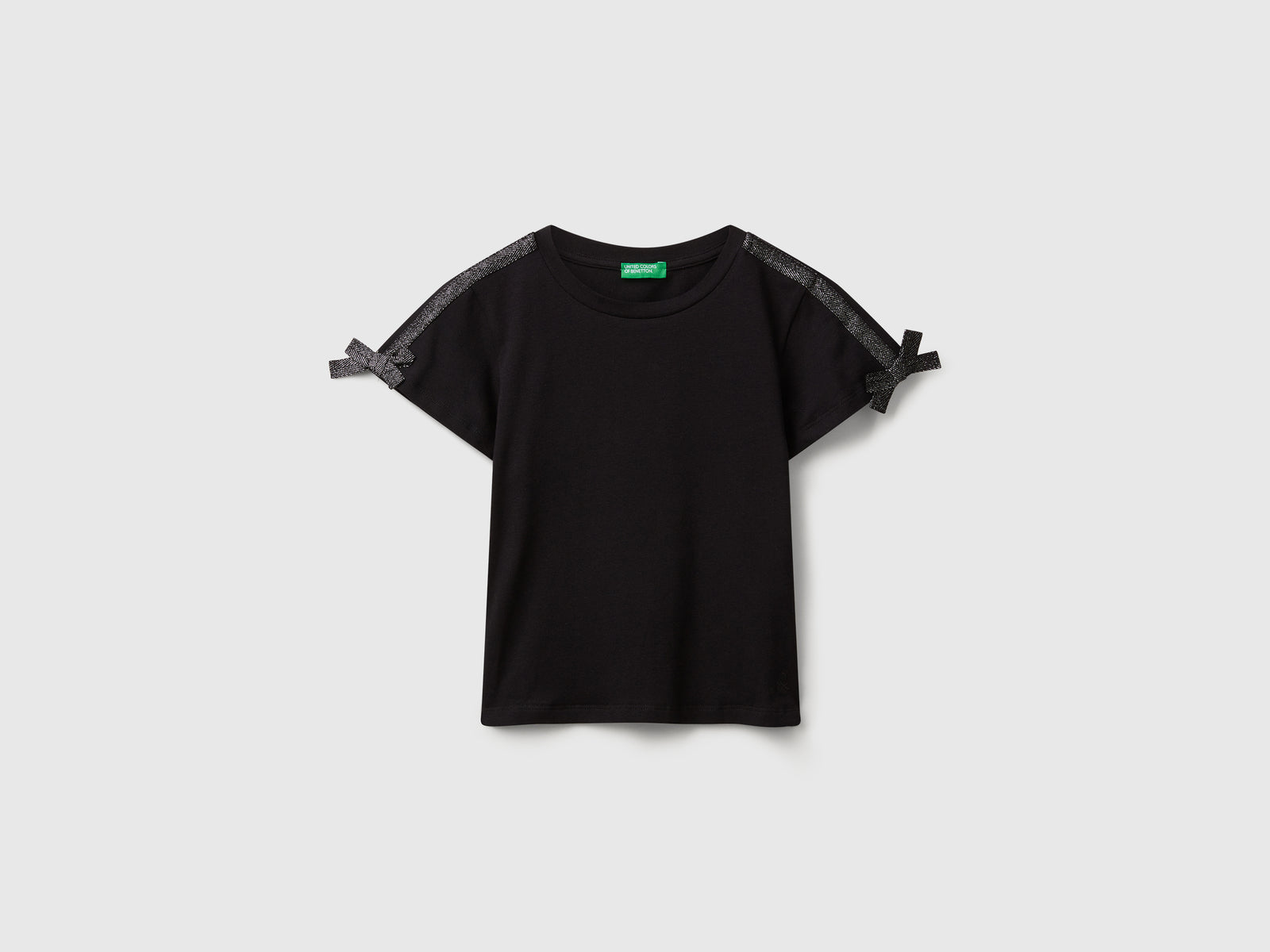 T-shirt con fiocchetti da bambina nero | Benetton Outlet