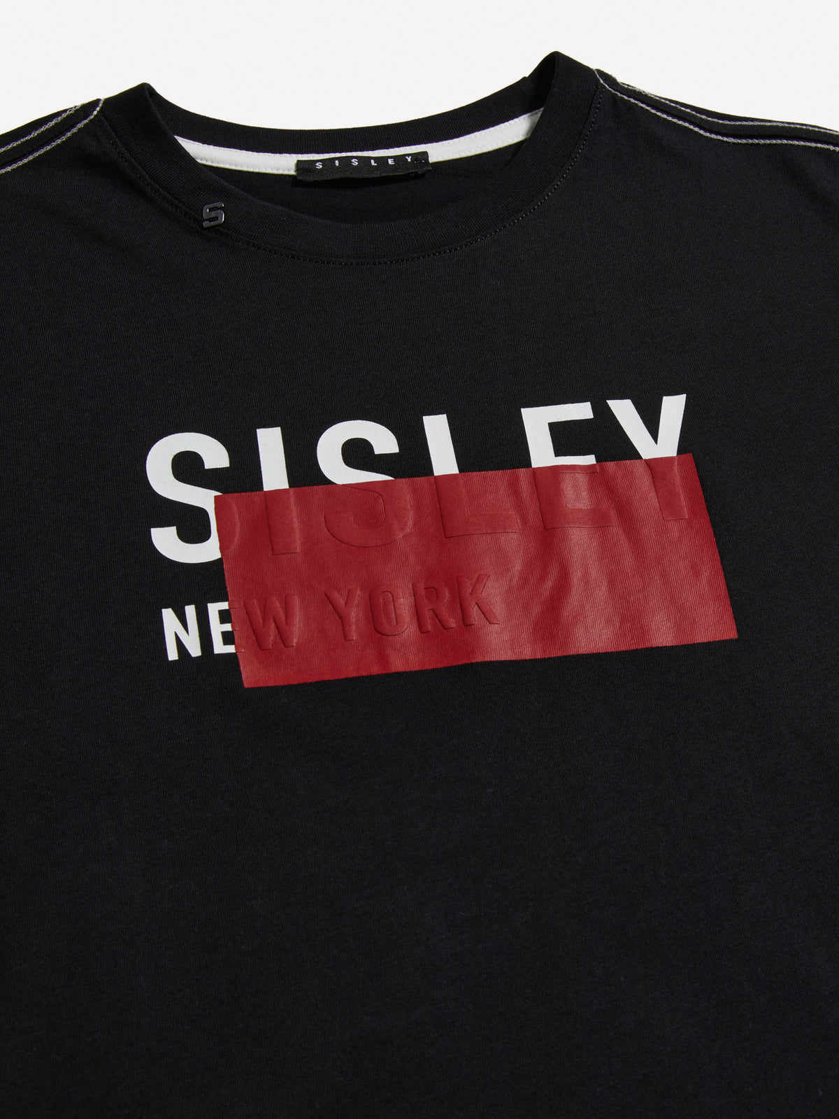 T-shirt con stampa a rilievo