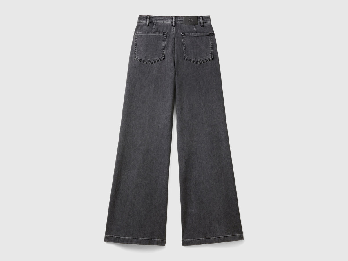 Jeans a zampa in cotone stretch