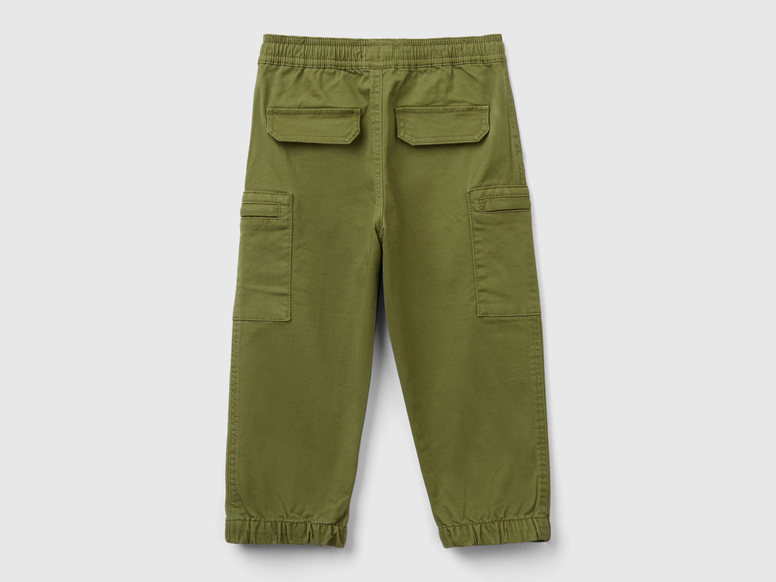Pantaloni cargo con coulisse da bimbo verde militare 2 | Benetton Outlet