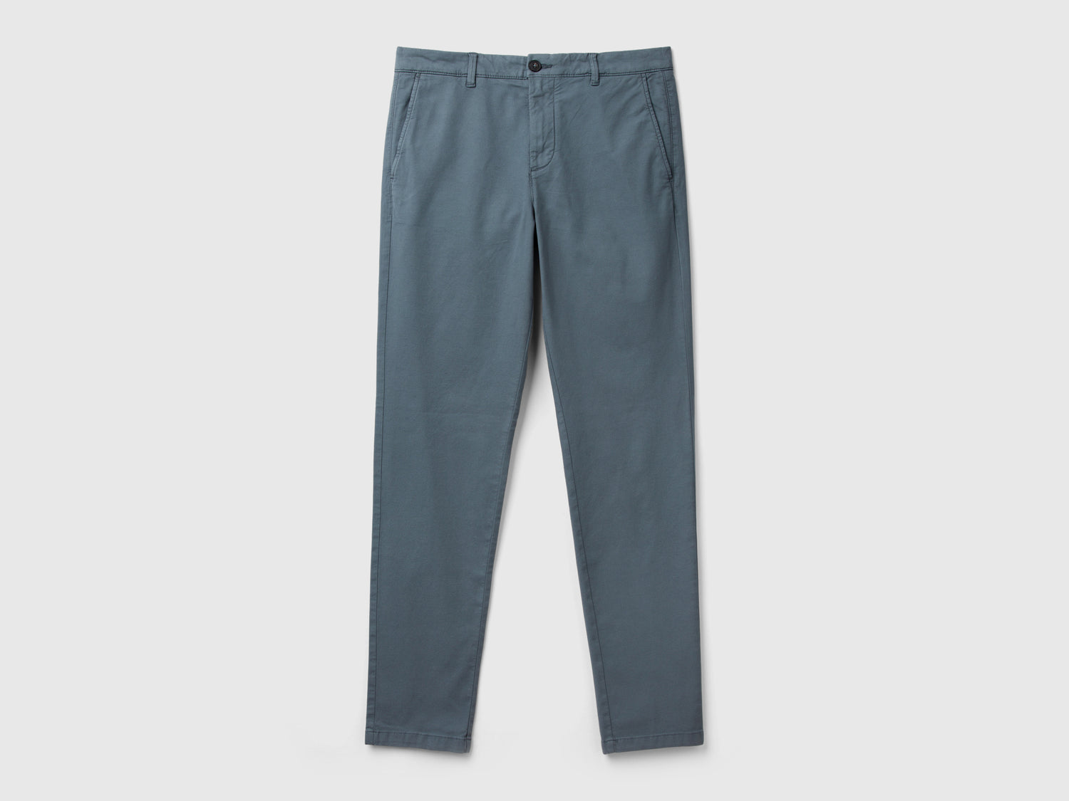 Chino slim fit in cotone stretch da uomo grigio scuro | Benetton Outlet