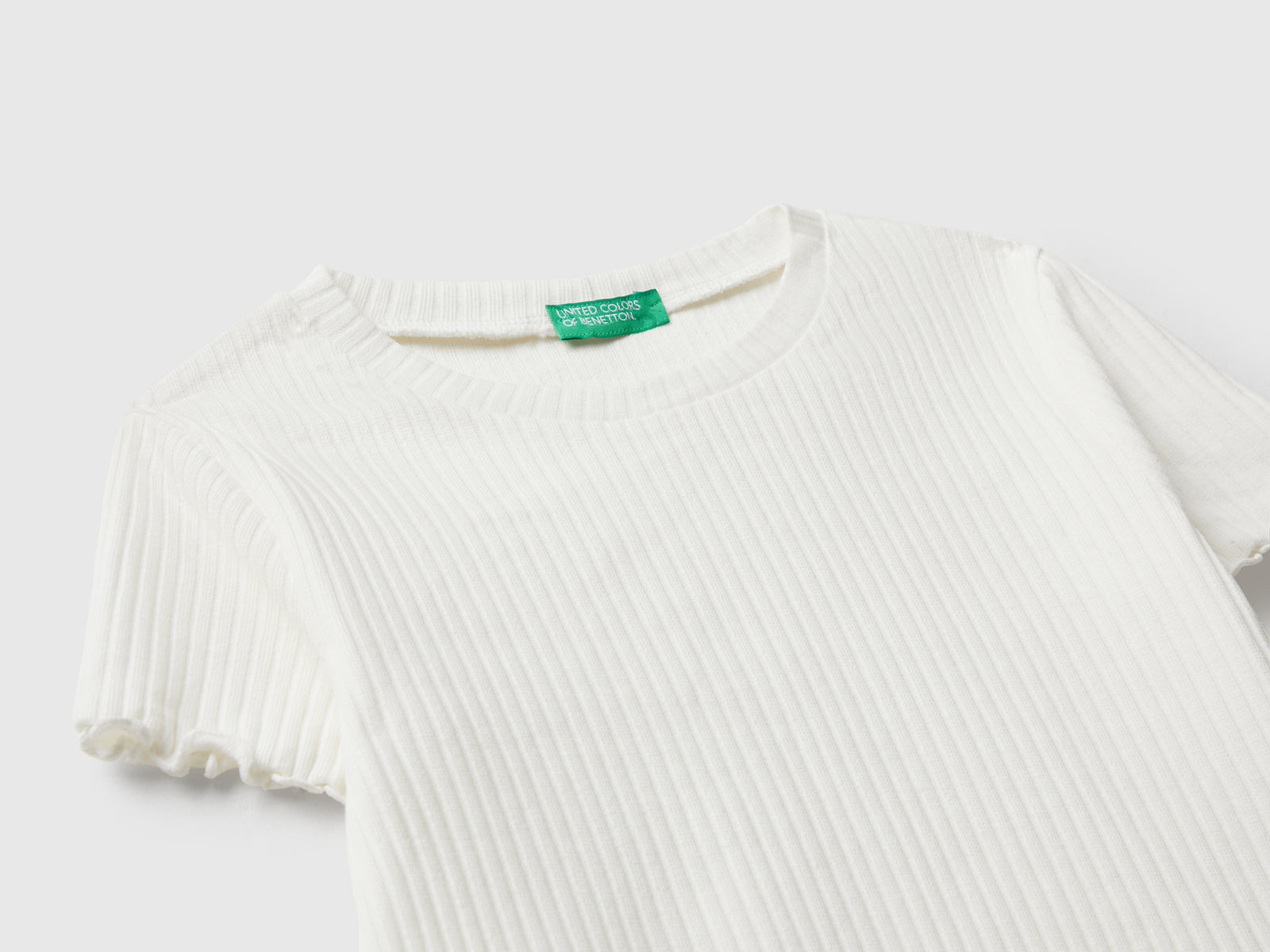 T-shirt a manica corta da bambina bianco panna 3 | Benetton Outlet