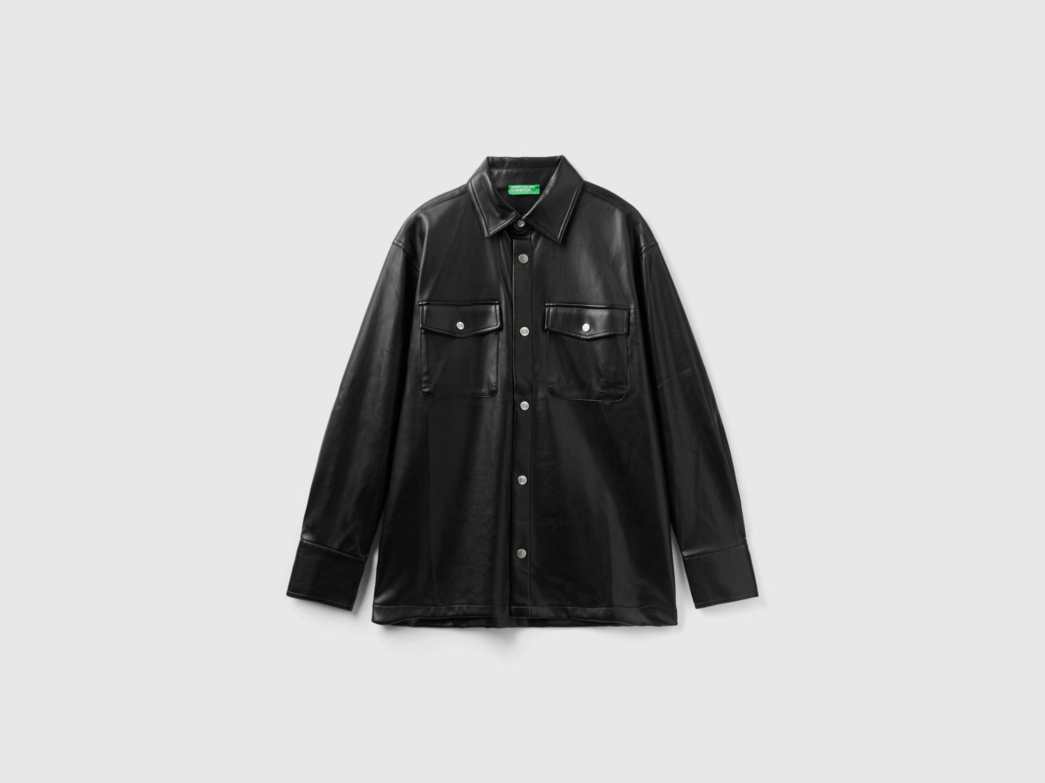 Camicia in tessuto spalmato da uomo nero | Benetton Outlet