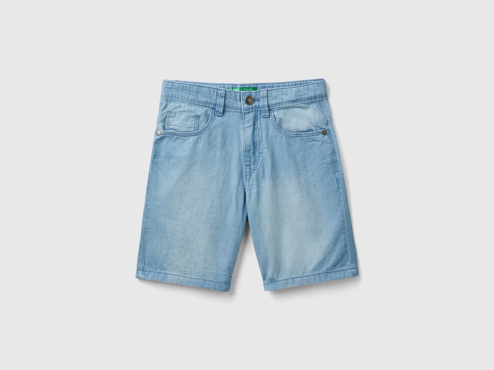 Bermuda in chambray da bambino celeste | Benetton Outlet