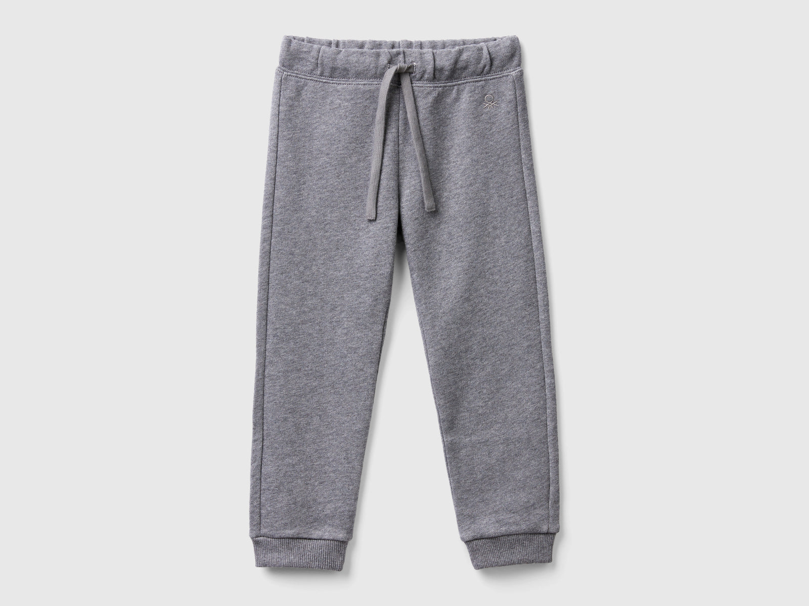 Pantaloni in felpa di cotone bio da bimba grigio scuro | Benetton Outlet