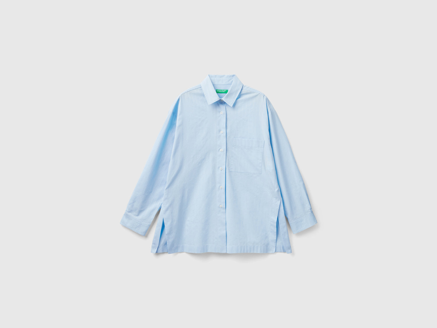 Camicia leggera over fit con spacchi da donna celeste | Benetton Outlet
