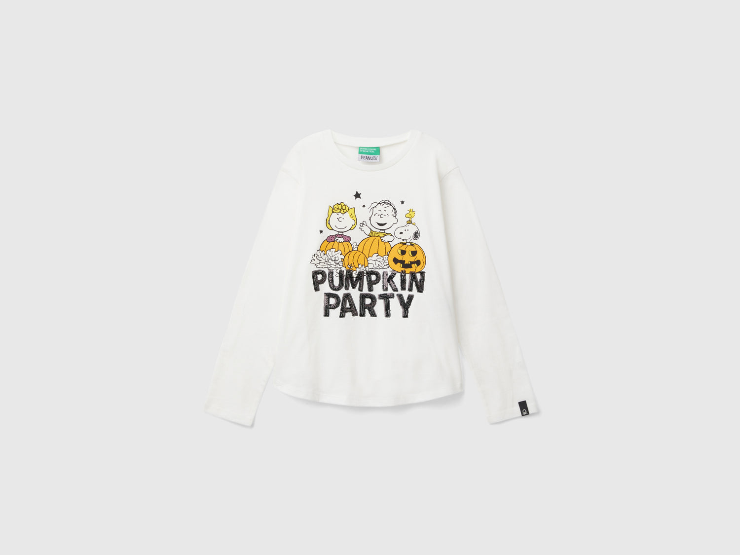 ©Peanuts T-shirt with print and sequins da bambina bianco panna | Benetton Outlet