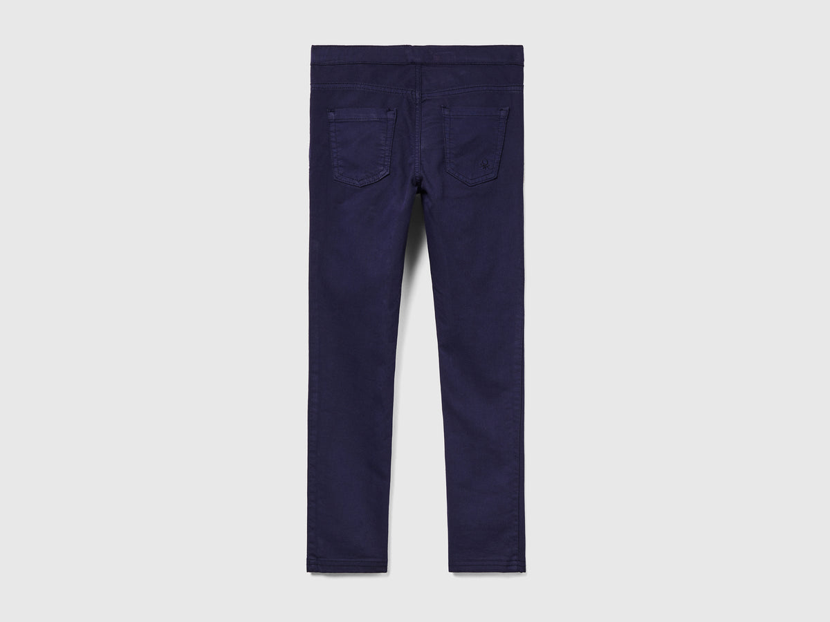 Pantaloni super skinny