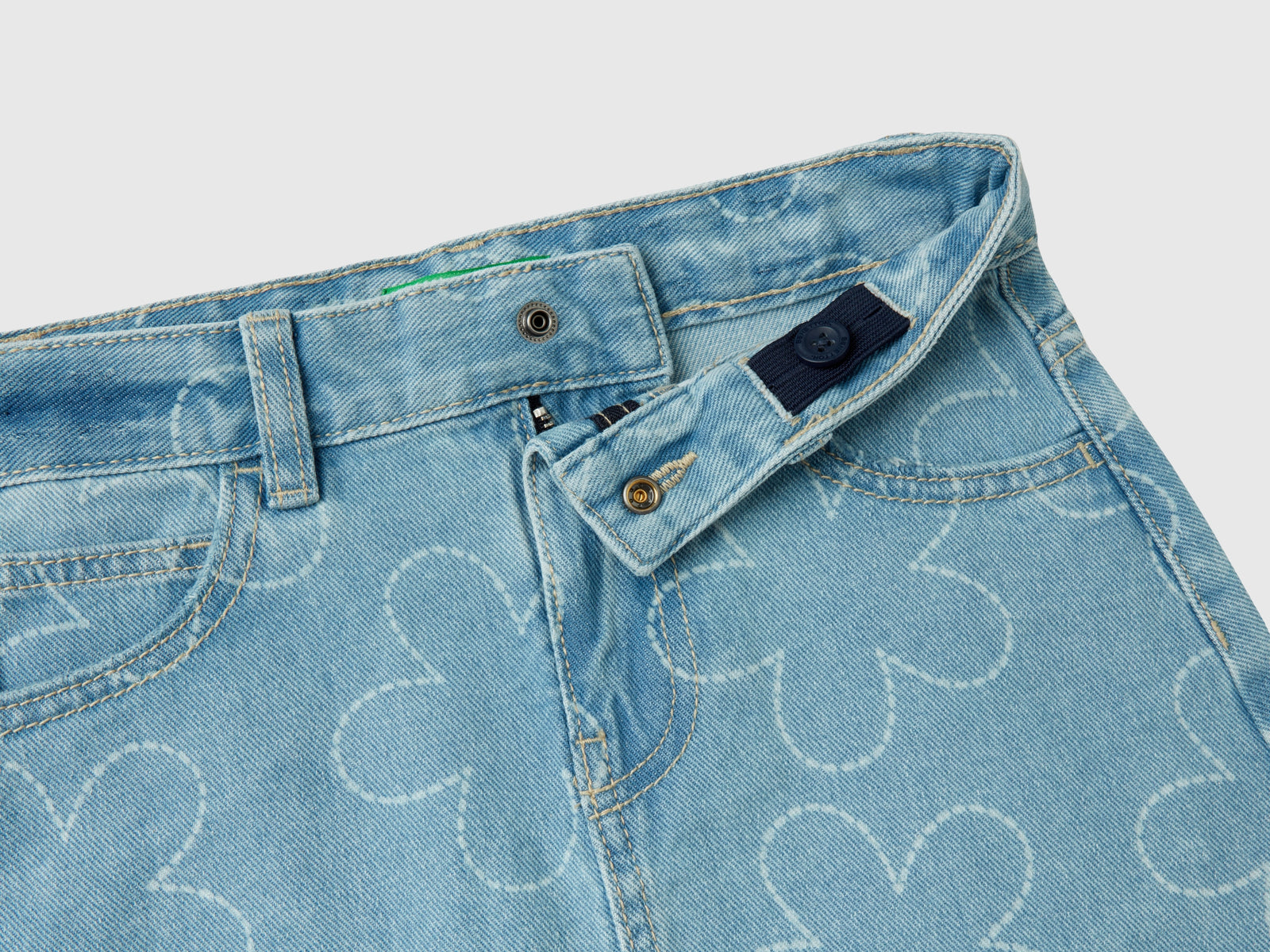 Minigonna di jeans con fiori da bambina celeste 3 | Benetton Outlet