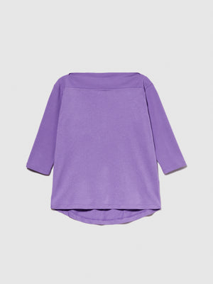 T-shirt con fondo stondato