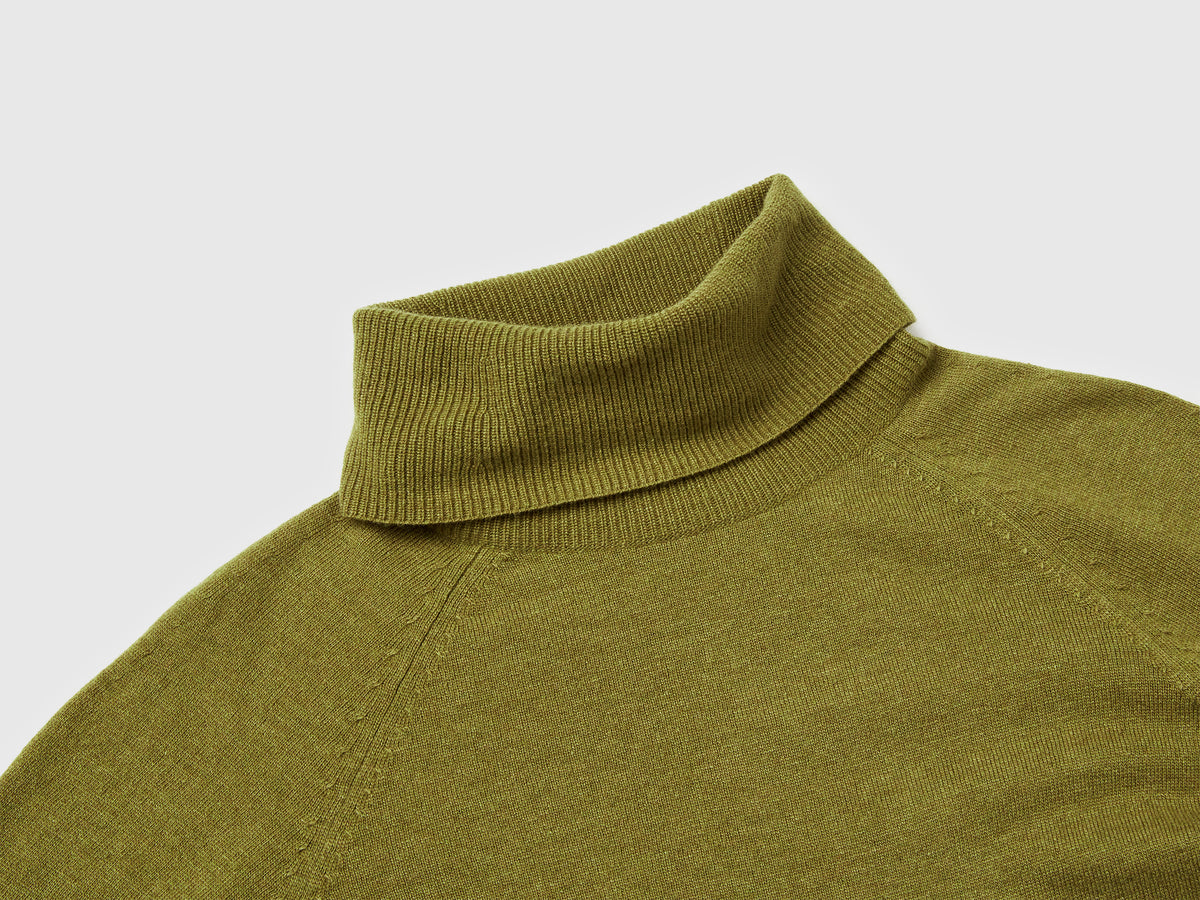 Maglione dolcevita in misto lana e cashmere