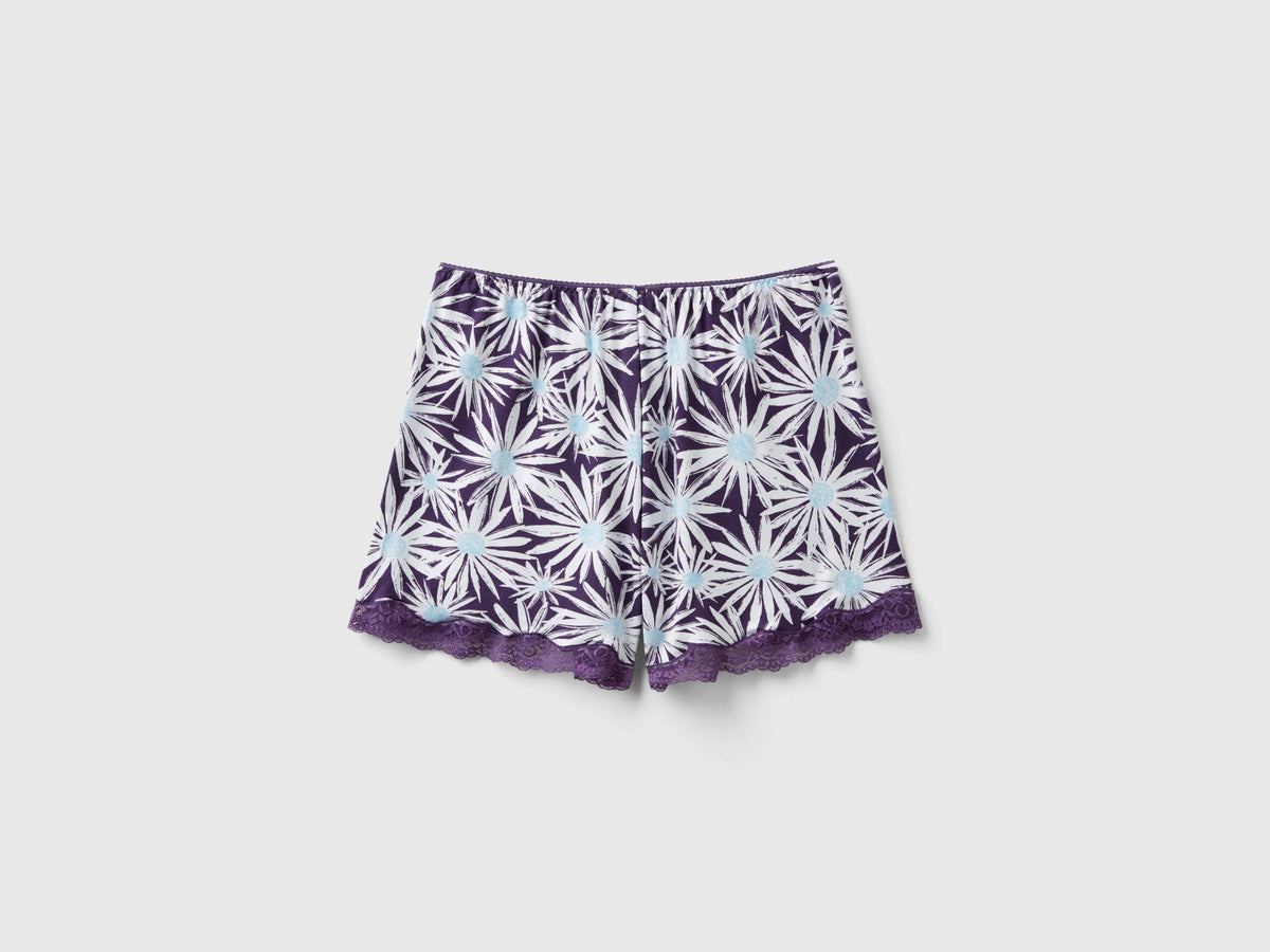 Shorts a fiori in viscosa stretch