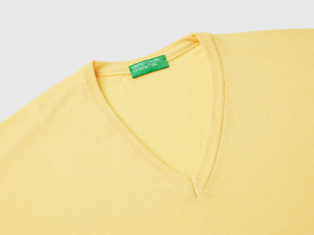 Maglia scollo a V in pura lana Merino