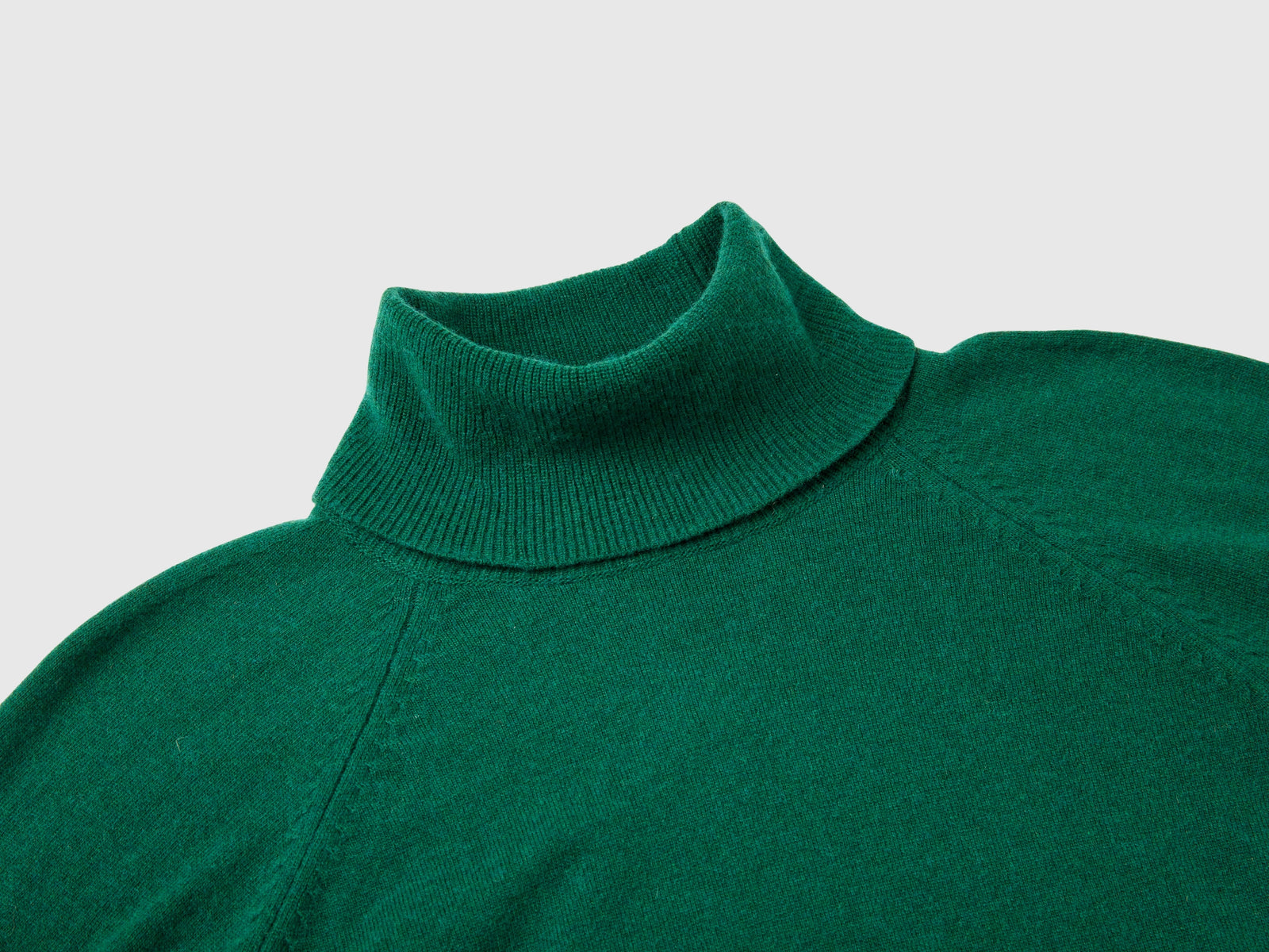 Dolcevita verde bosco in misto lana e cashmere da donna verde scuro 3 | Benetton Outlet