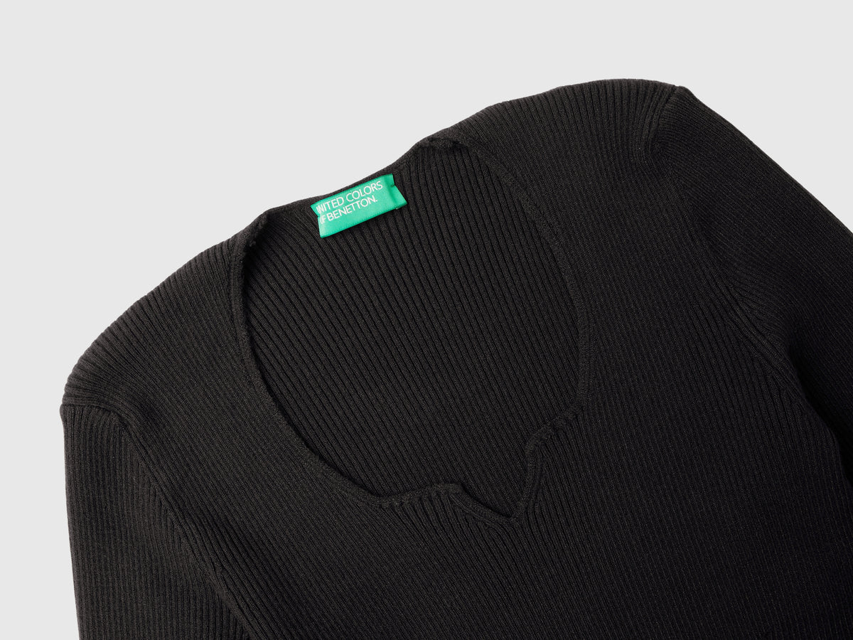 Maglia con scollo a cuore