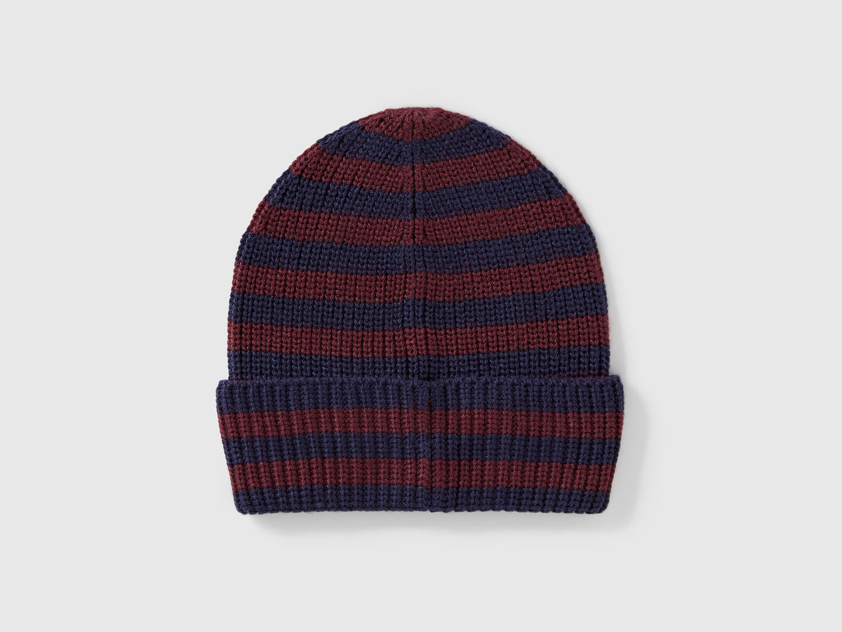 Cappellino in maglia a righe