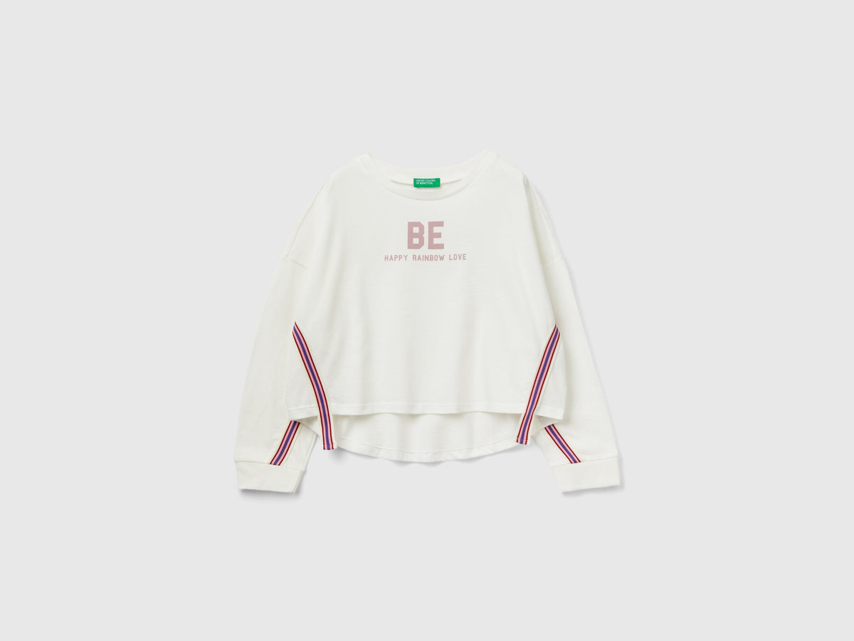 Calda t-shirt con stampa "BE"