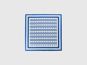 Foulard fantasia in tessuto riciclato