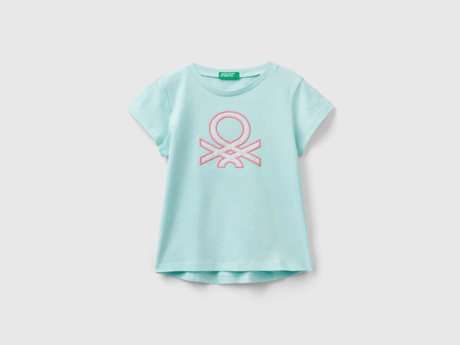 Maglietta con ricamo logo in cotone bio da bimba verde acqua | Benetton Outlet
