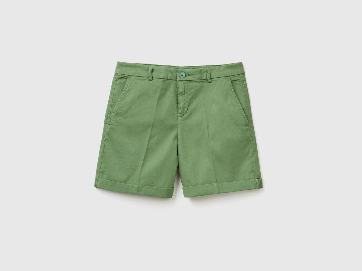 Bermuda in cotone stretch da donna verde | Benetton Outlet