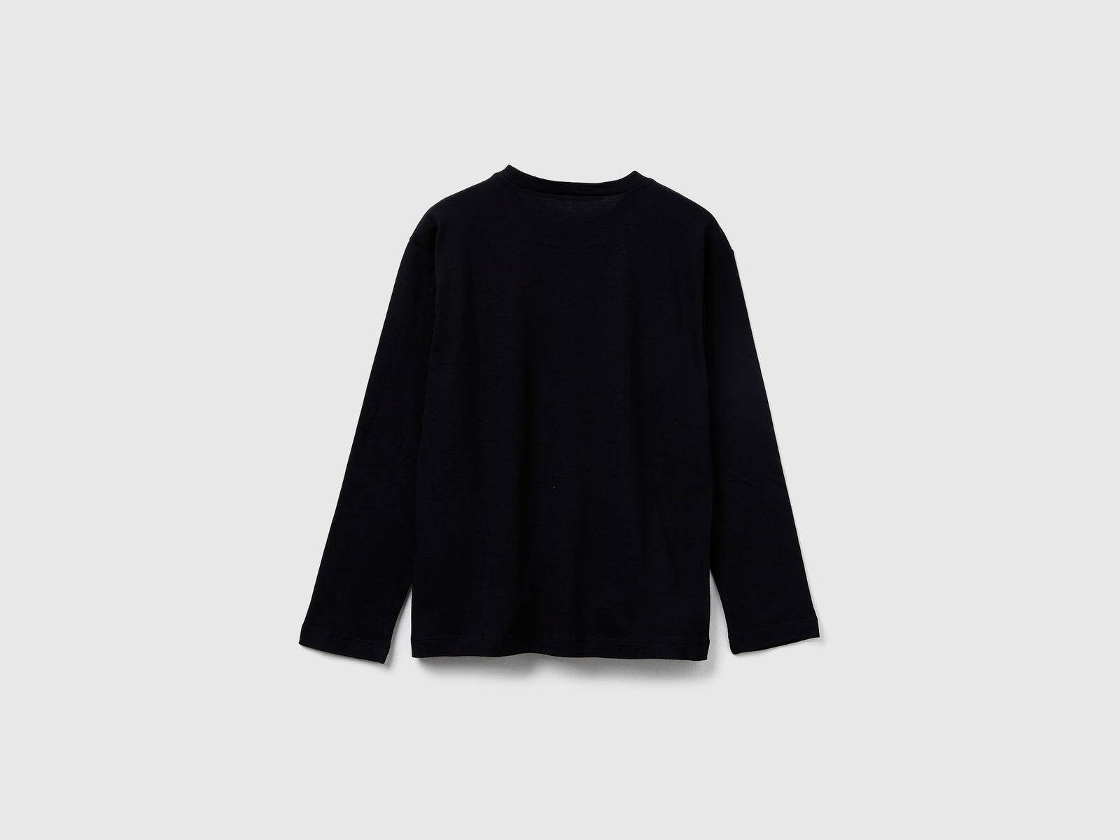 T-shirt con stampa da bambino nero 2 | Benetton Outlet