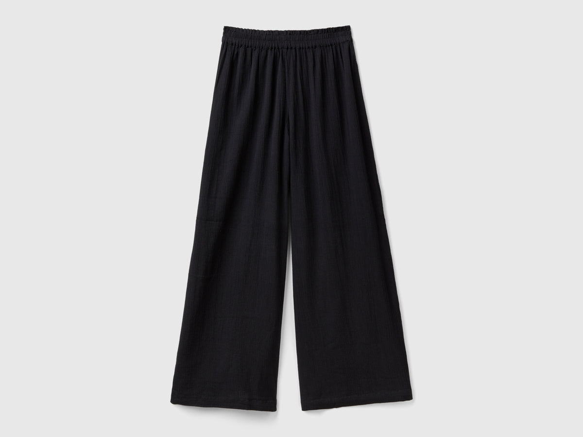 Pantaloni con gamba ampia