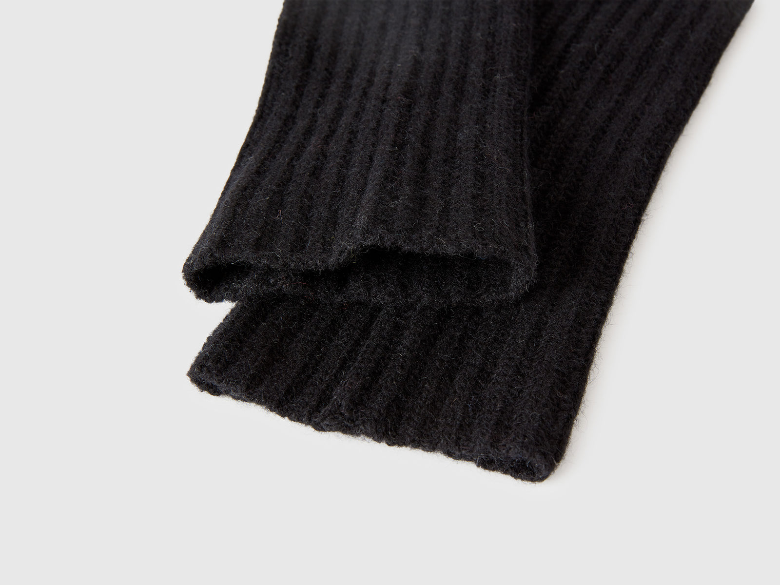 Manicotti in misto lana da donna nero 3 | Benetton Outlet