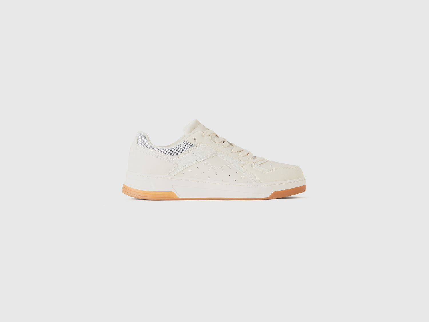 Sneakers basse da uomo bianco panna | Benetton Outlet