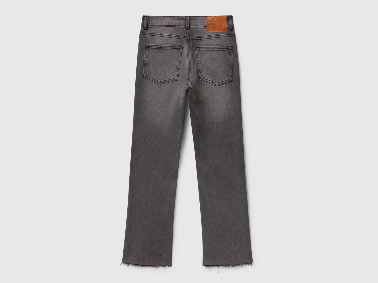 Jeans cropped in cotone da donna grigio scuro 2 | Benetton Outlet