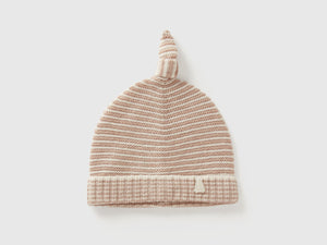 Cappellino in maglia con nodino
